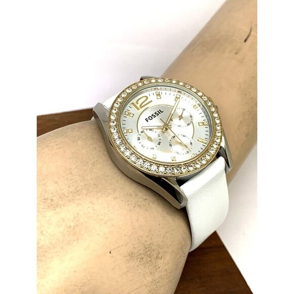Fossil Women\'s Watch ES3204 Riley Quartz Gemmed Two Tone White Leather Band 38mm main image 10